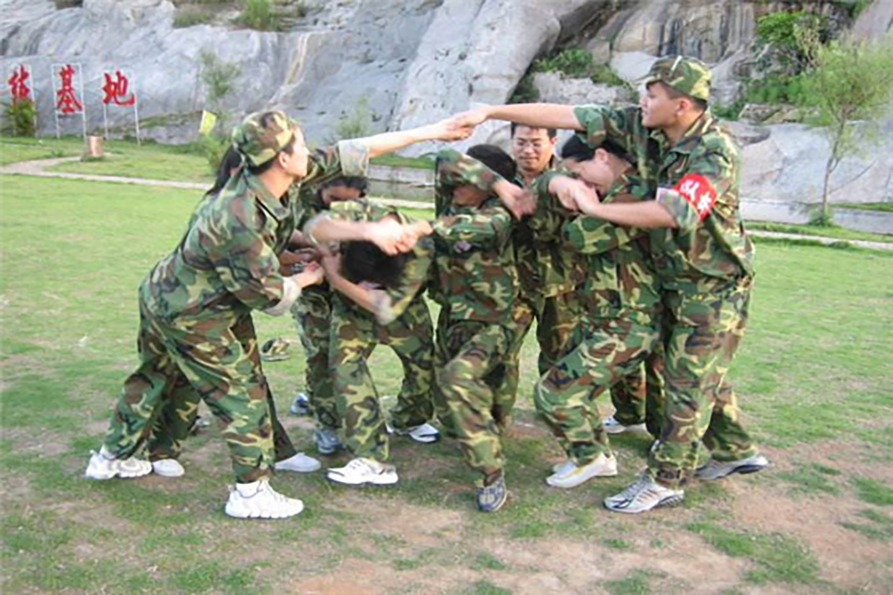 公司军训拓展能够给团队带来什么